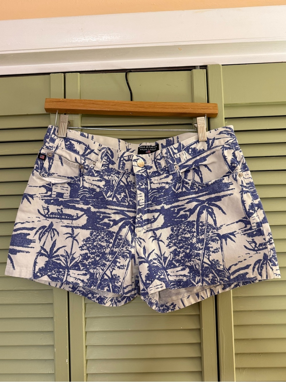 Rare Vintage Polo Ralph Lauren Tropical Blue and White Shorts
